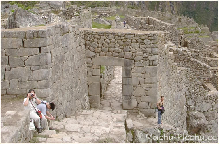Puerta de acceso a la ciudad Inca
